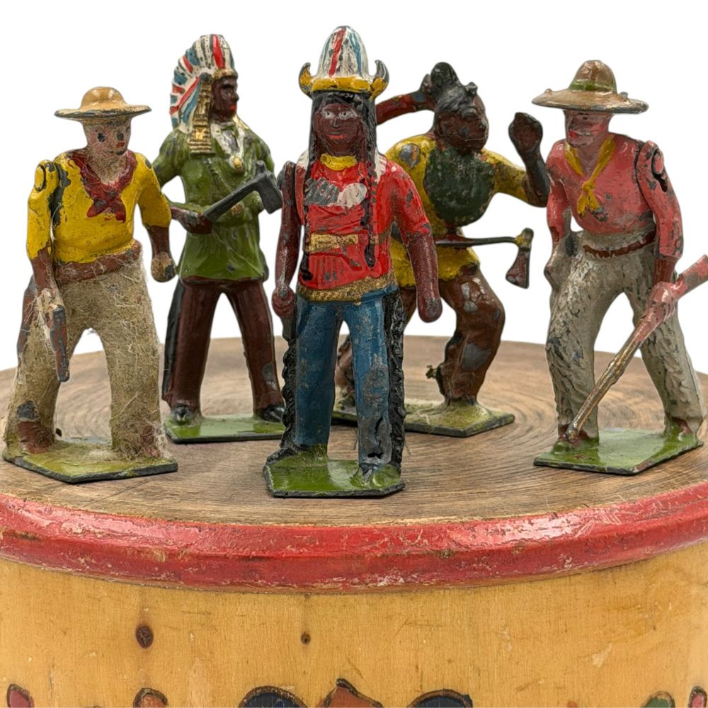 Five Britains Ltd hollow cast-lead cowboy and indian figures c. 1930-1950s (S 2) - tallest 6.5cm - Florrie