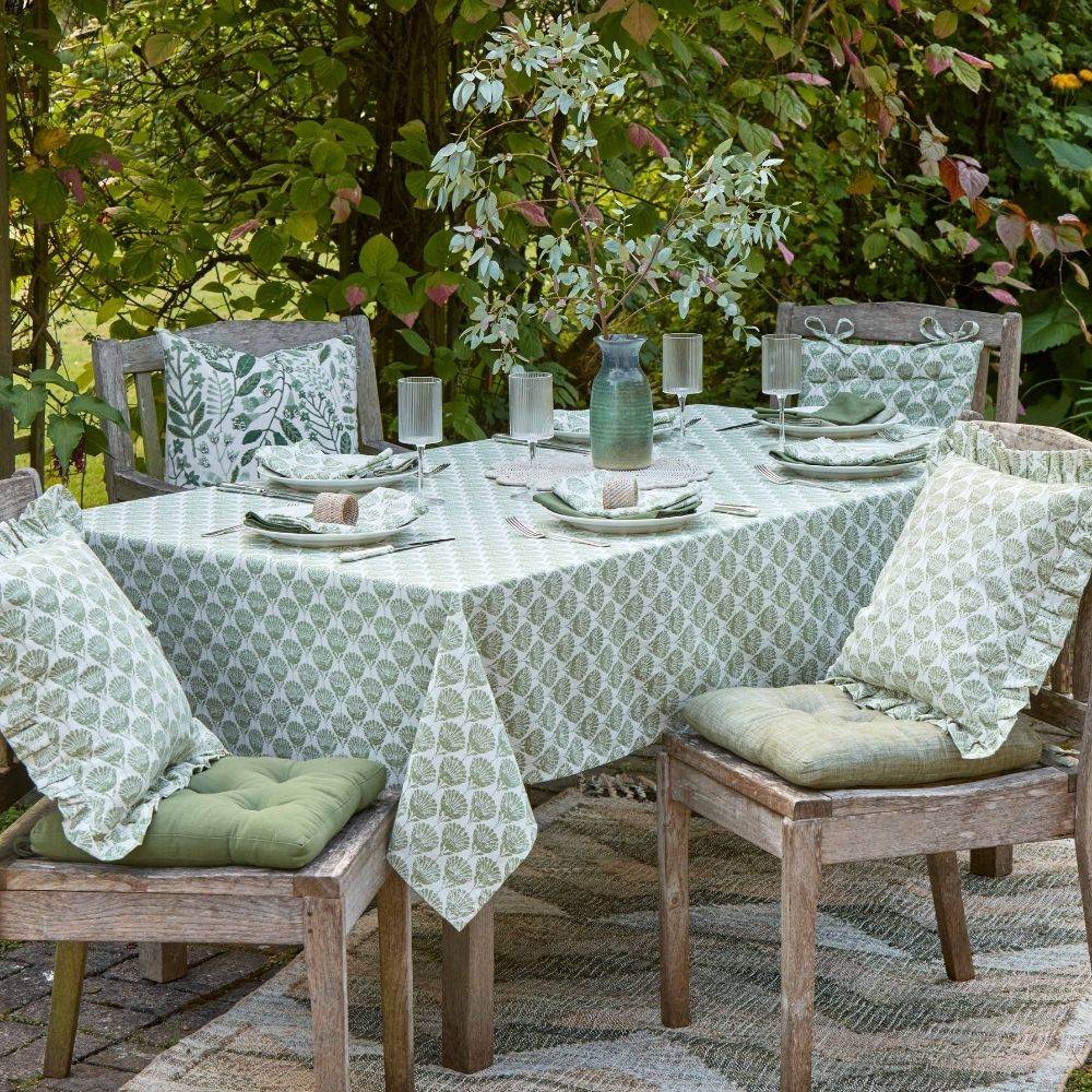 Olive green & white patterned tablecloth — 145x180cm - Florrie