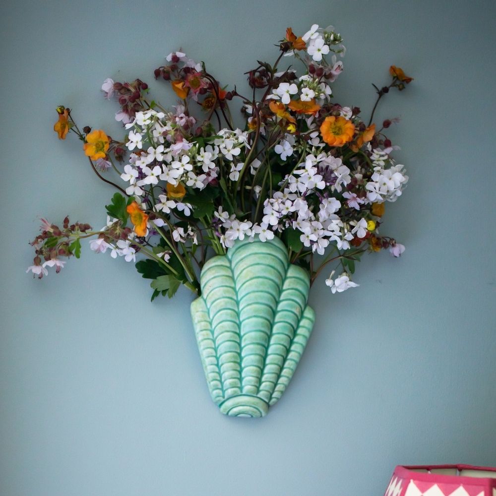 Shorter and Son mid century wall pocket for fresh and dried flowers wall mounted - Florrie
